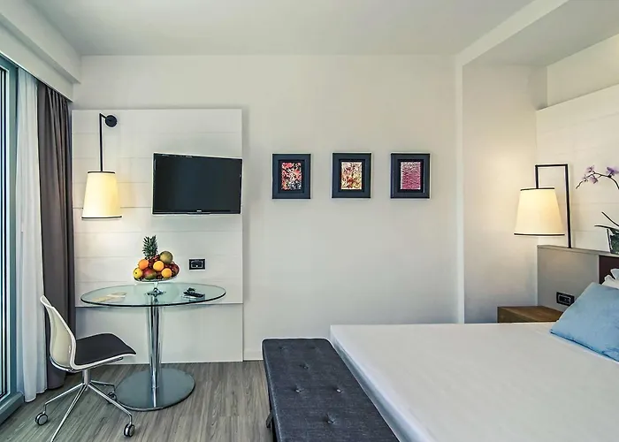  Mercure